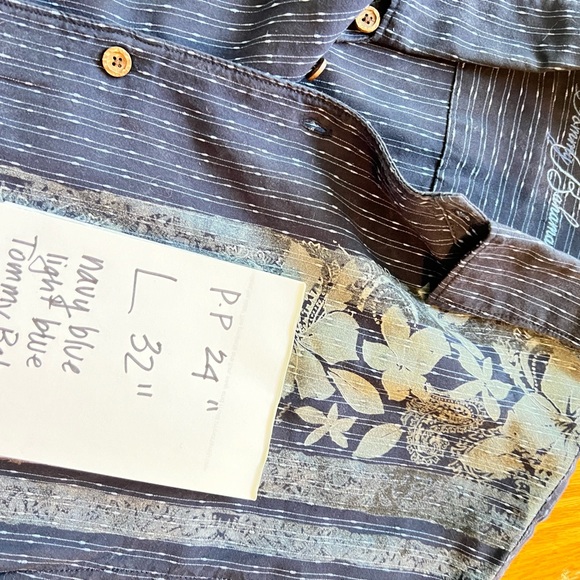 Tommy Bahama Men XL - Picture 7 of 9
